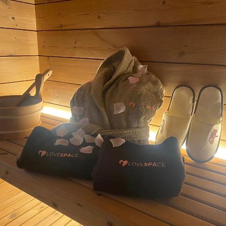 Love Space Sensory Spa & Relax Suite Santa Maria delle Mole 외부 사진